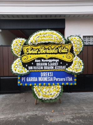 Papan Bunga Duka di Silahisabungan